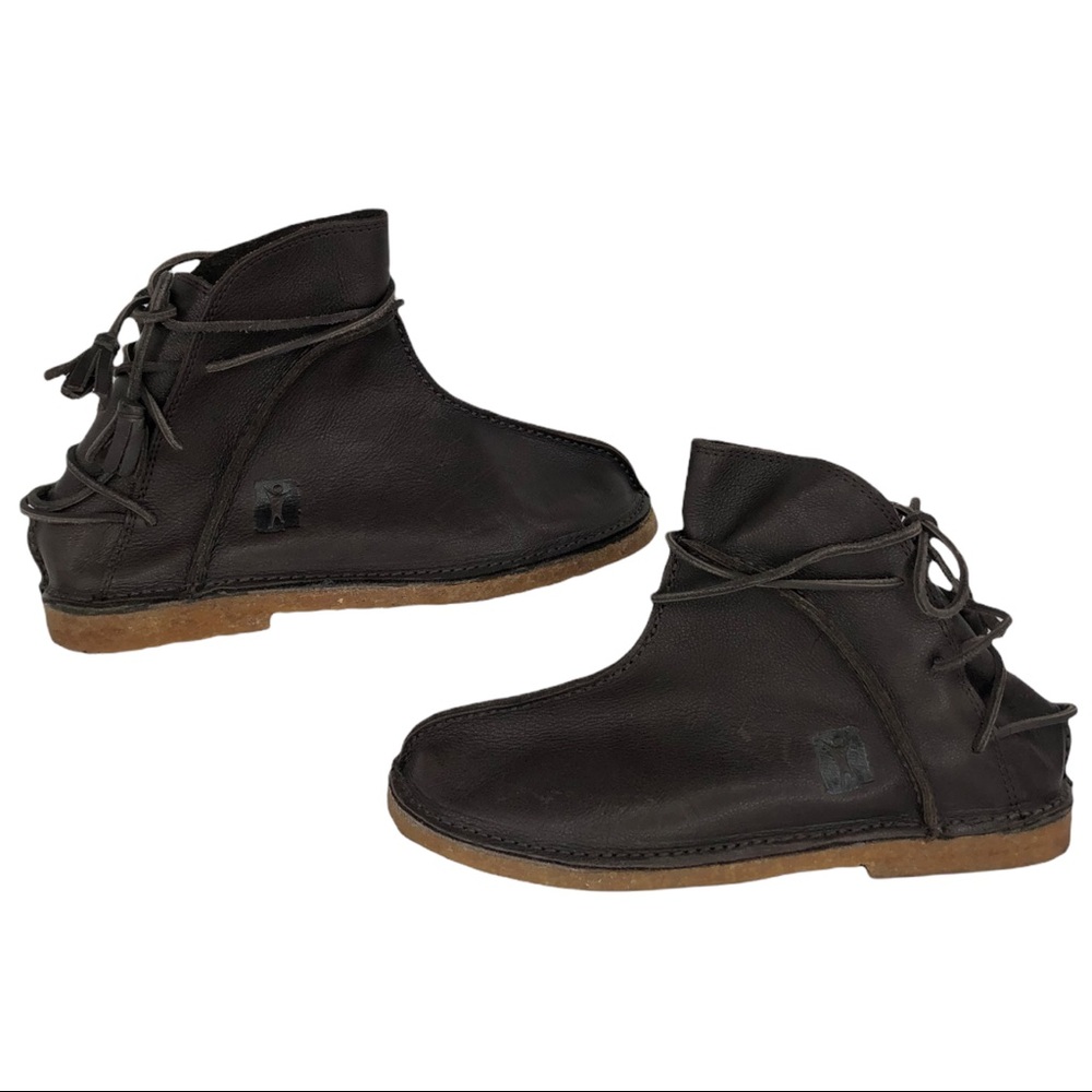 BAFFIN Indie Boho Moccasin Style Leather Comfort Boots